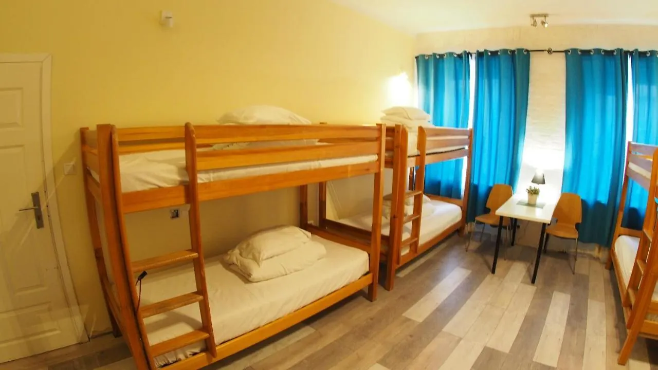 Chmielna 5 Rooms & Apartments Varsavia Ostello