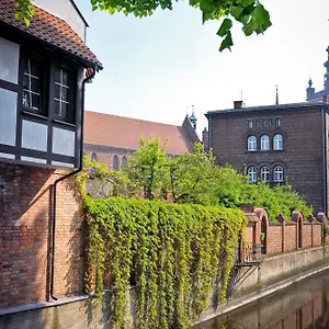 Hostel World - Old Town Gdansk