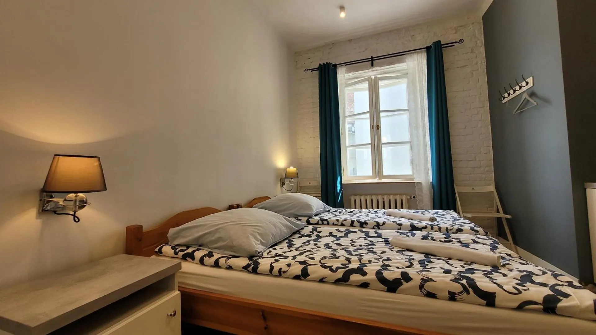 ורשה Chmielna 5 Rooms & Apartments אכסניה