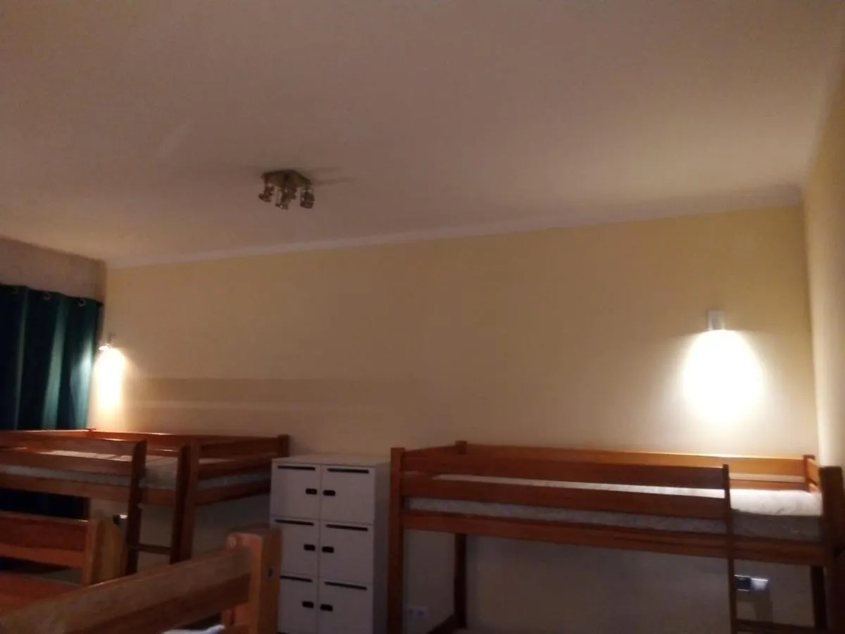 Chmielna 5 Rooms & Apartments Varşova Hostel