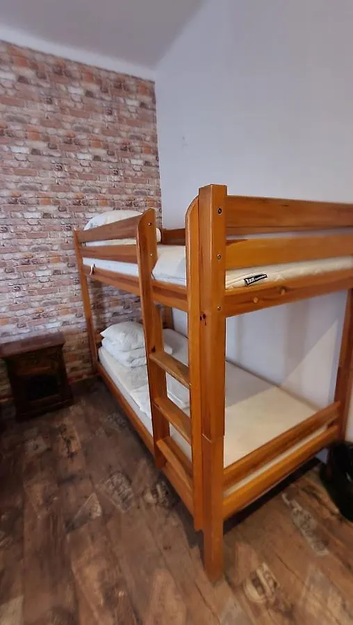 Chmielna 5 Rooms & Apartments Varşova Hostel